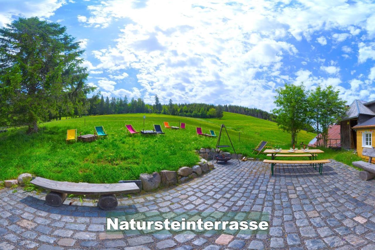 Wohlfuehl-Ferienwohnung 80 Qm, 8 Personen, Aussicht & Heimkino 托特瑙 外观 照片