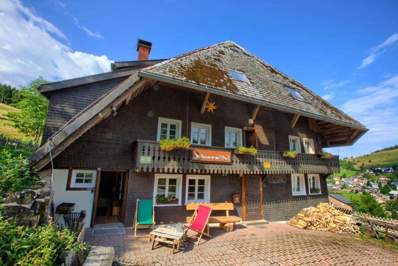 Wohlfuehl-Ferienwohnung 80 Qm, 8 Personen, Aussicht & Heimkino 托特瑙 外观 照片